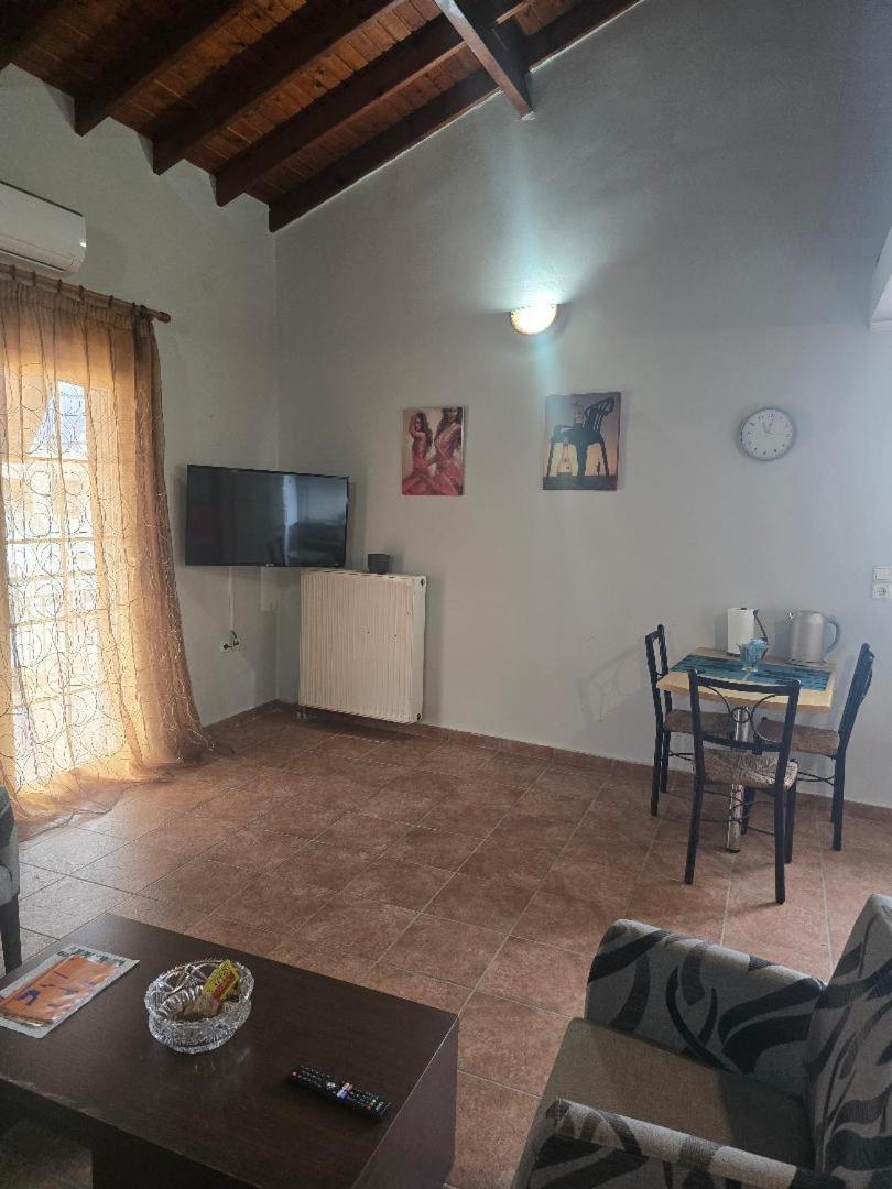 Apartament Μεζονέτα Aikaterini N 5 Chios Town Zewnętrze zdjęcie